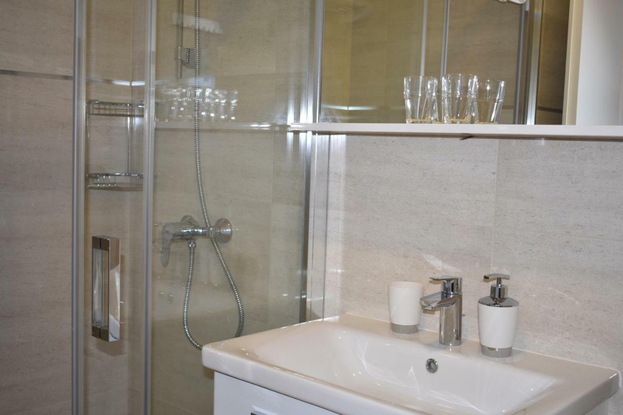 Marlin Apartments Дубровник Екстериор снимка
